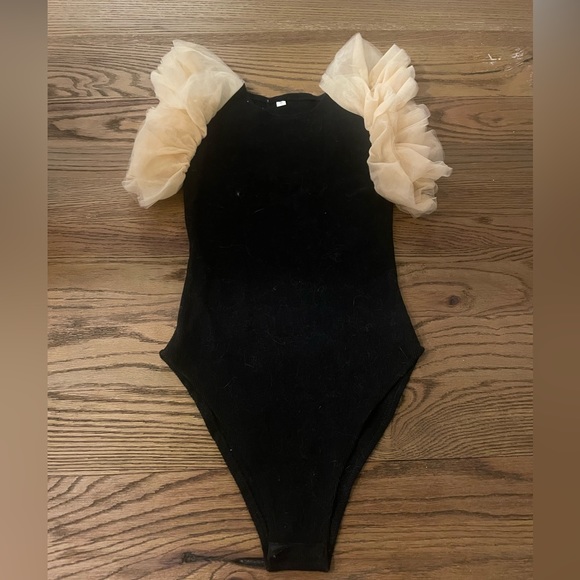 Ruffle black and pink mesh bodysuit - Picture 4 of 4